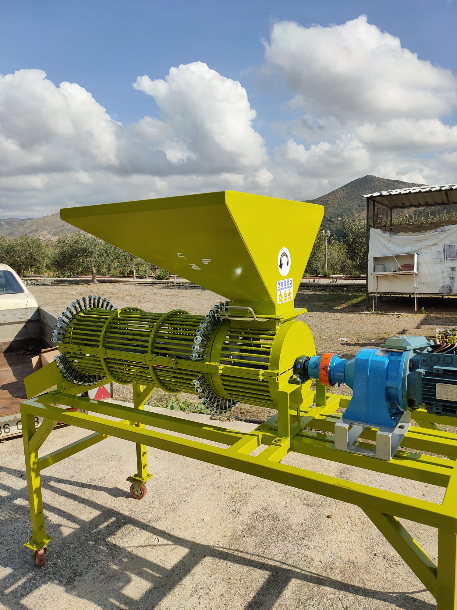 USADA Peladora de nueces